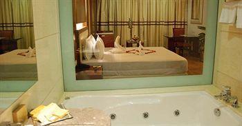 קסאולי The Victoria Grand Hotel & Spa מראה חיצוני תמונה